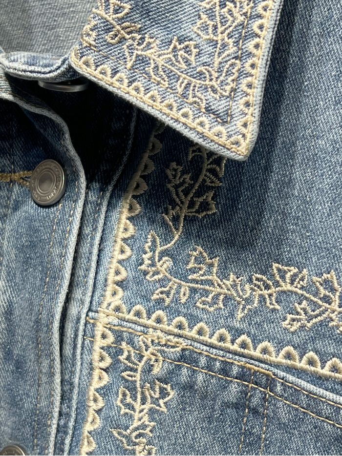 Sobrecamisa denim bordada hojas