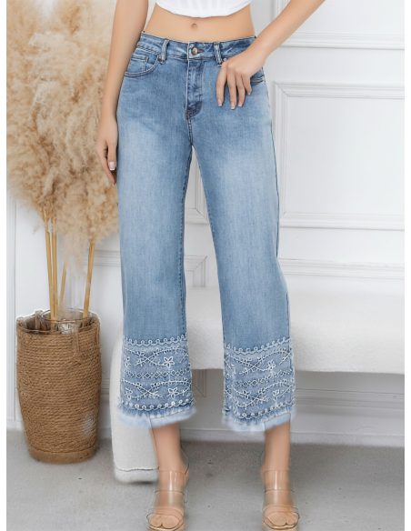 Jeans cropped bordado en bajo