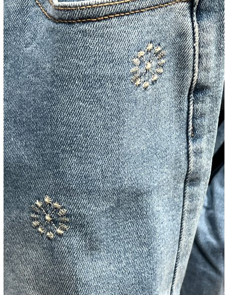 jeans droits brodés