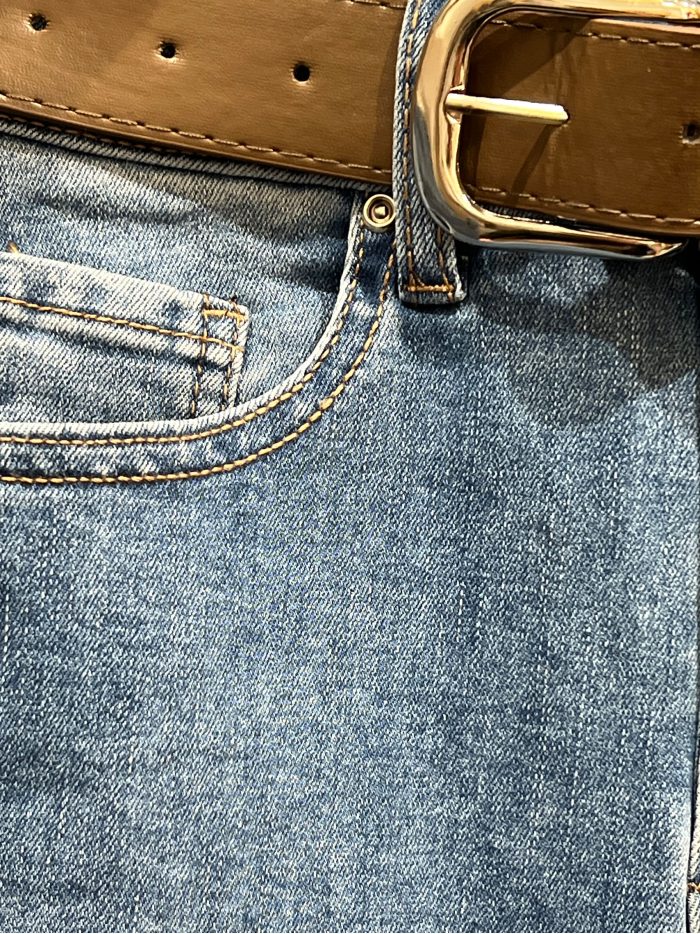 Belted long denim skirt with slit