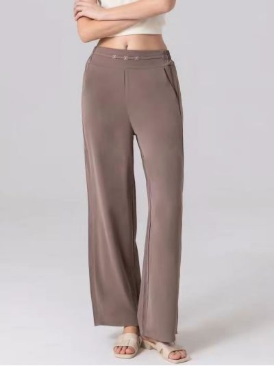 Pantalón recto bolsillos