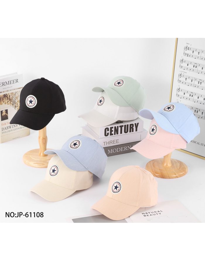 Gorra color pastel parche estrella