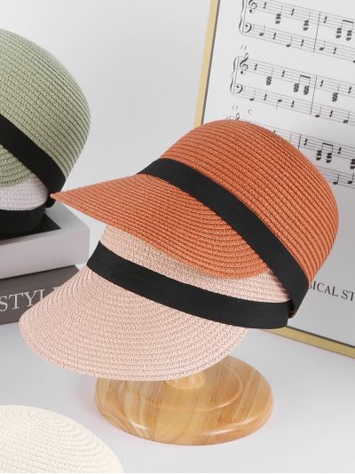 Gorra efecto rafia banda negra