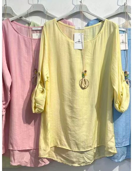 Blusa efecto arrugado collar