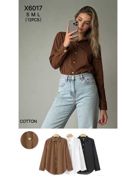 Baumwollhemd mit Sternknöpfen