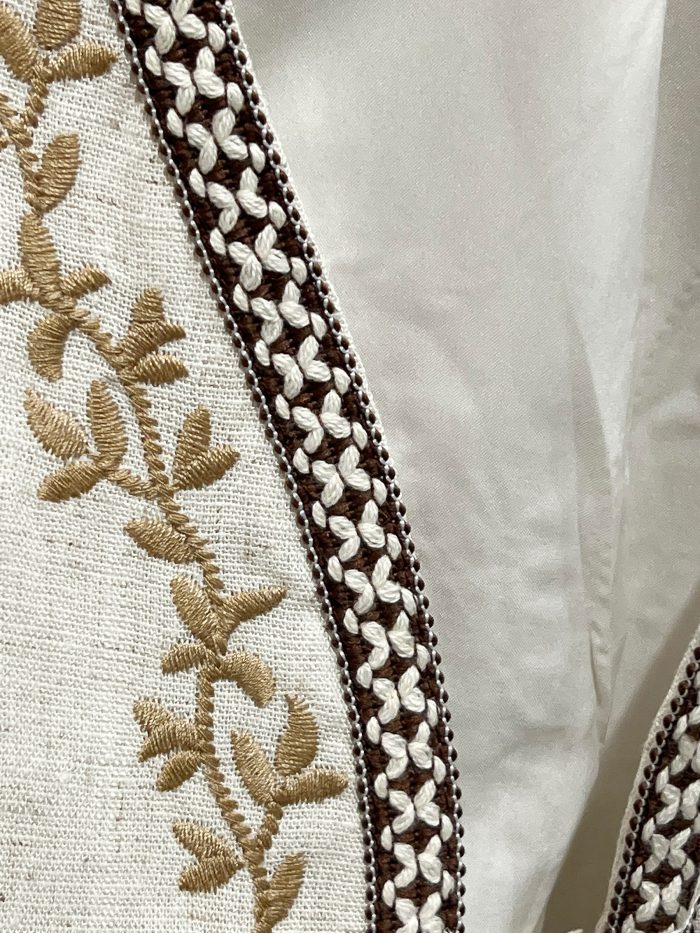 Conjunto chaleco lino bordado pasamanería + pantalón