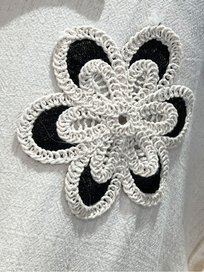 Conjunto Camisa bordada + pantalón recto