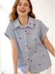 Camisa rayas corazones bordados