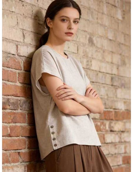 Blusa efecto lino botones laterales