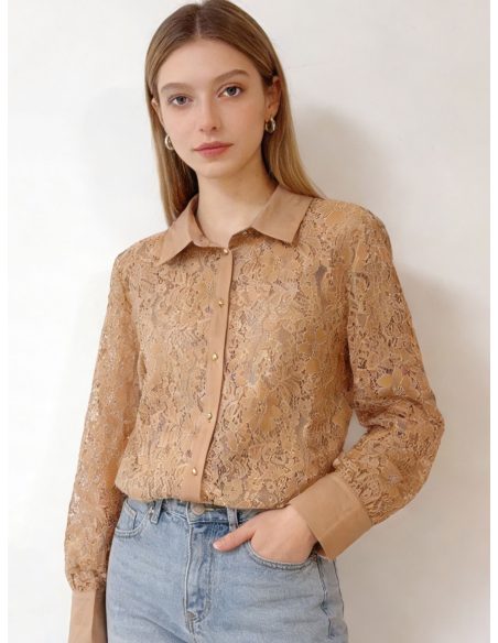 Camisa encaje botones de corazones