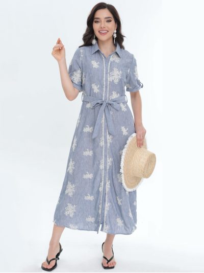 Robe chemise longue avec ceinture brodée