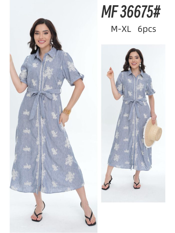 Robe chemise longue avec ceinture brodée