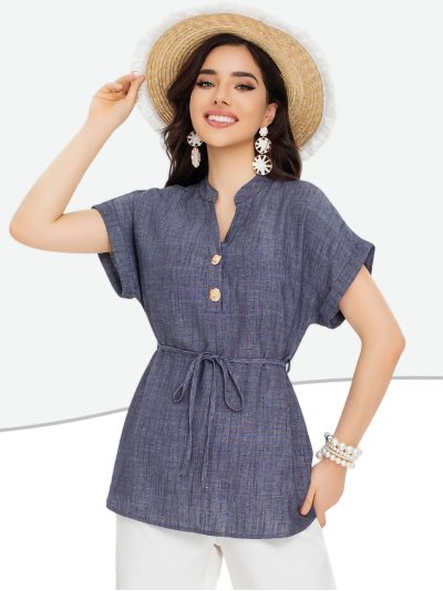 Blusa cinturón y botones joya