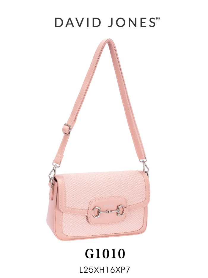 Borsa a tracolla con patta metallica tipo staffa