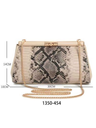 Bolso clutch efecto serpiente cadena