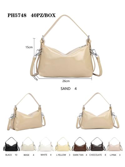 Schultertasche aus Lackleder 2