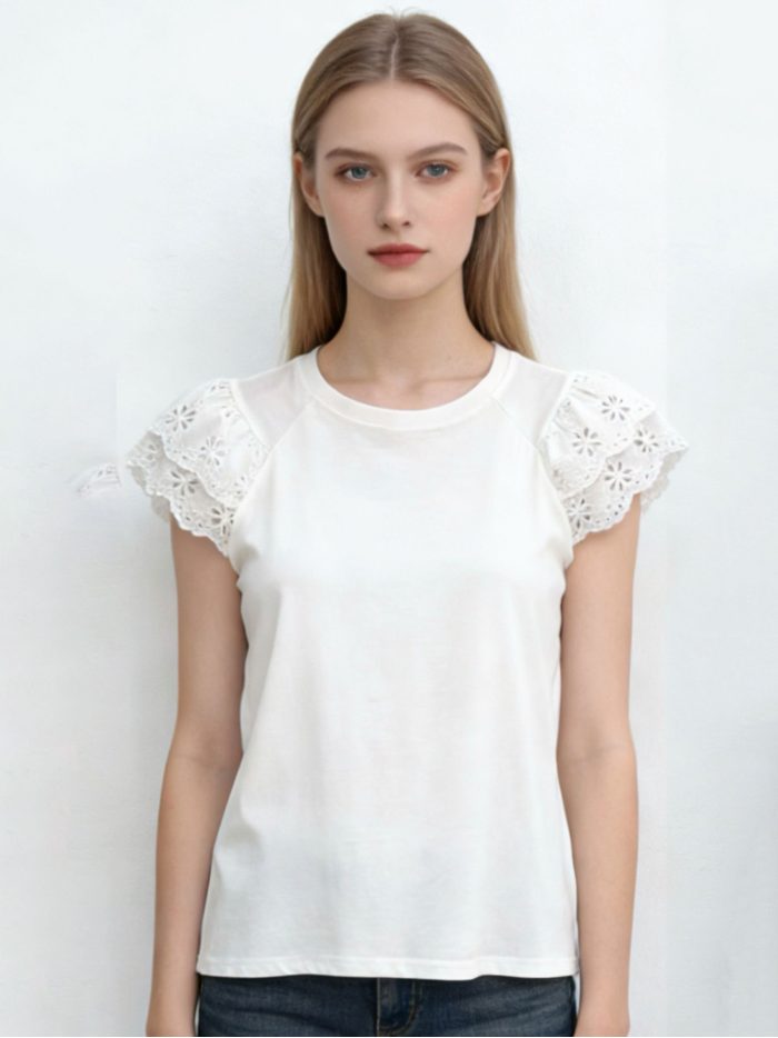 Camiseta manga detalle calado