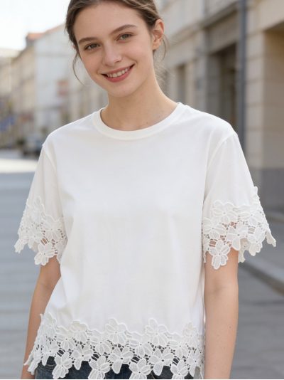 Haut à lacets avec manches et ourlet