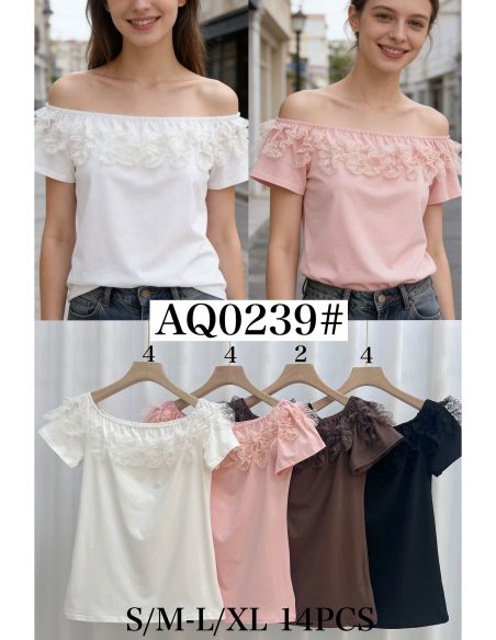 Top in pizzo con scollo Bardot