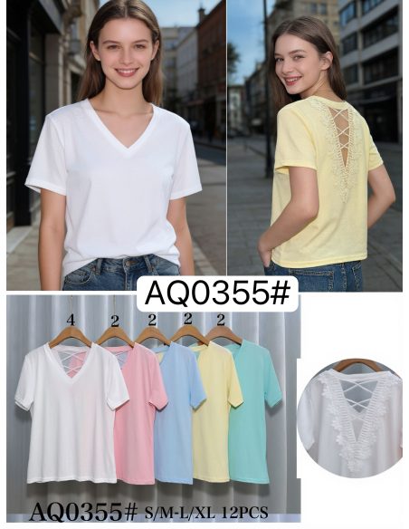 Camiseta escote pico encaje en espalda