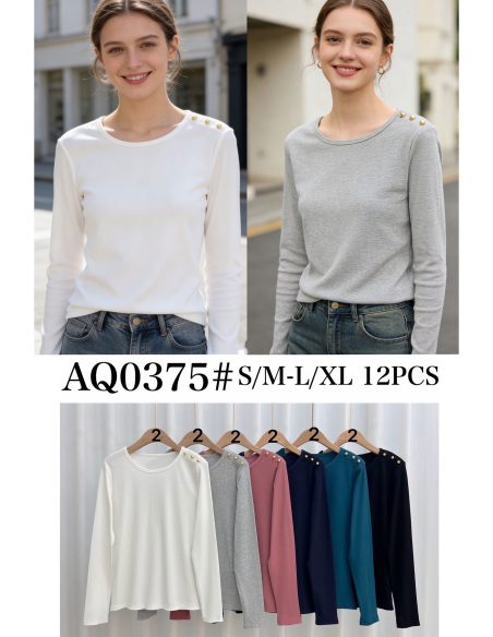 Camiseta botones en hombros