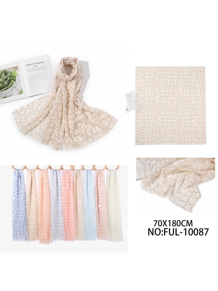 Fular estampado desflecado