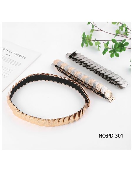 cintura di dischi martellati