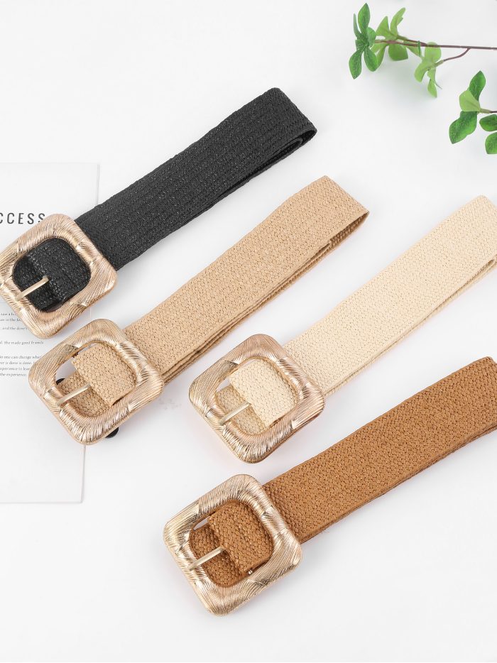Cinto com efeito ráfia e fivela quadrada
