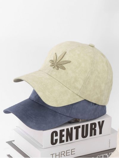 Gorra hoja bordada efecto lavado