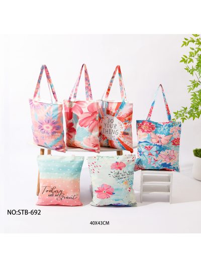 Bolsa tote canvas estampado floral con mensaje 2