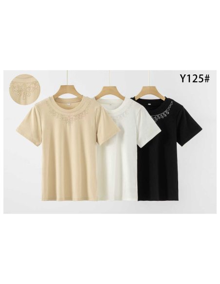 Baumwoll-T-Shirt mit Perlenkragen