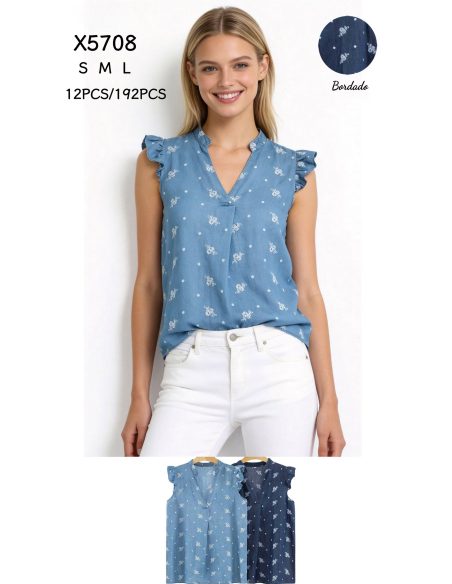 Blusa bordada símil denim sin mangas volantes