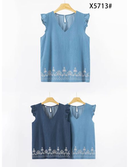 Top bordado símil denim volantes