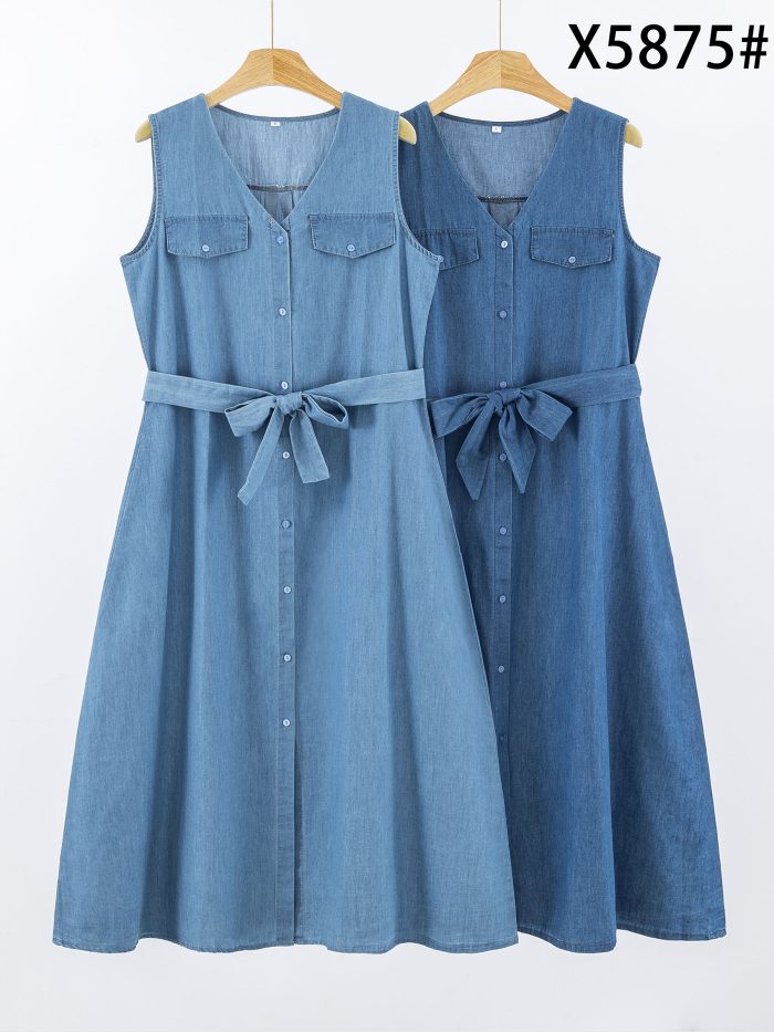 Abito midi senza maniche effetto denim con scollo a V e cintura