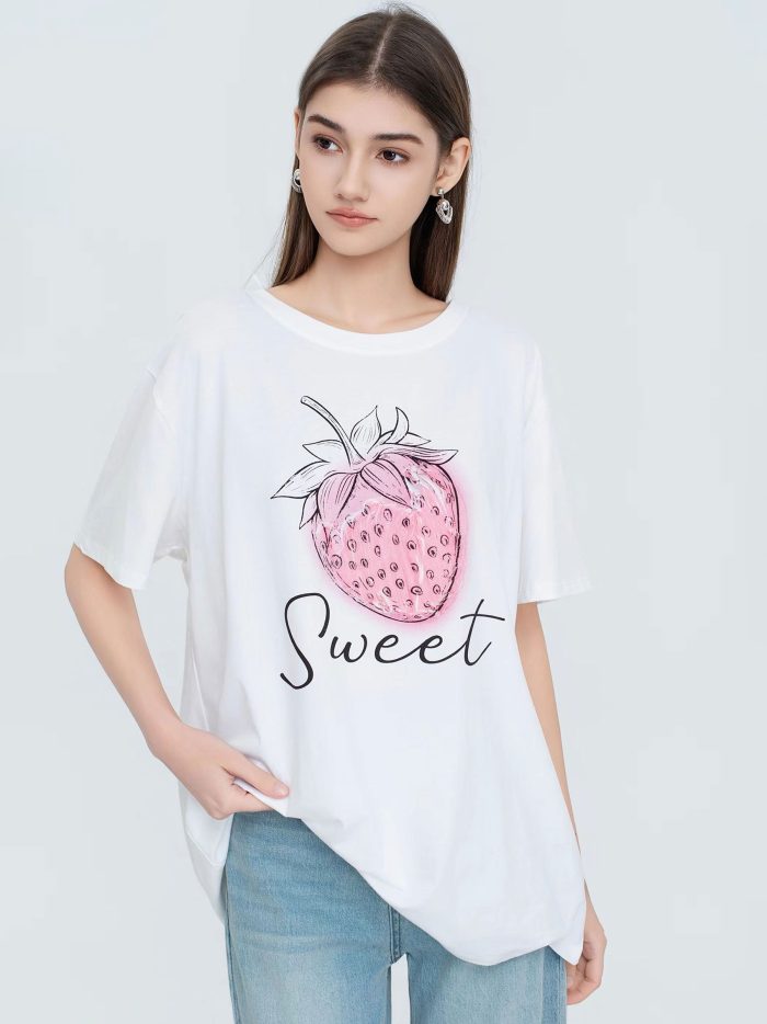 Camiseta oversize estampado fresa "Sweet"