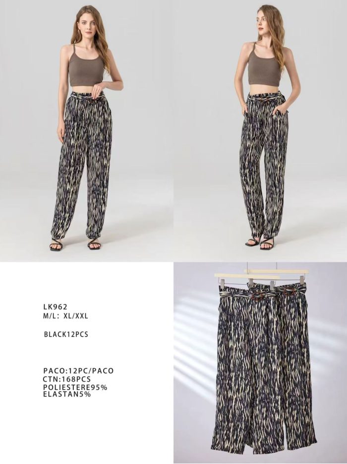 Pantalón estampado cinturón