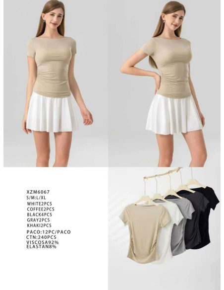 Camiseta entallada frunces laterales