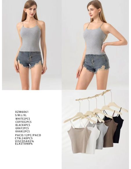 Haut à fines bretelles côtelées