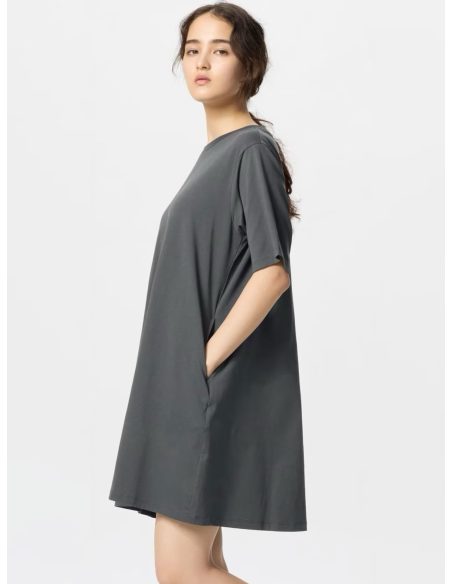 Vestido evasé con bolsillos