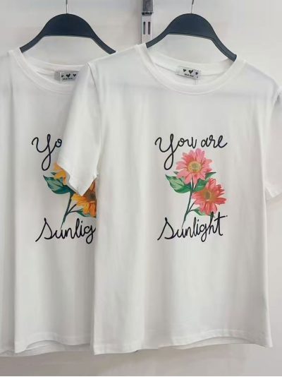 Camiseta You are Sunlight flores