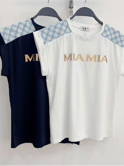 Camiseta texto hombros tweed