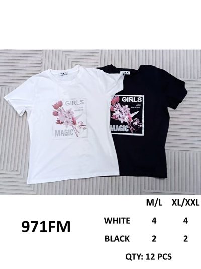 Camiseta Girls are made of magic floral 2