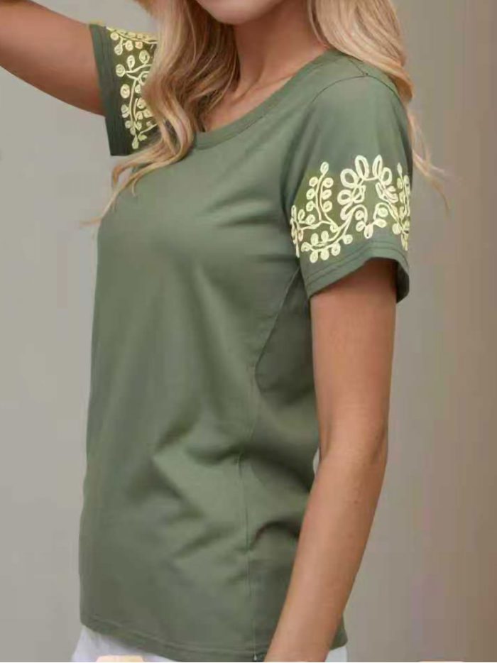 Embroidered sleeve t-shirt