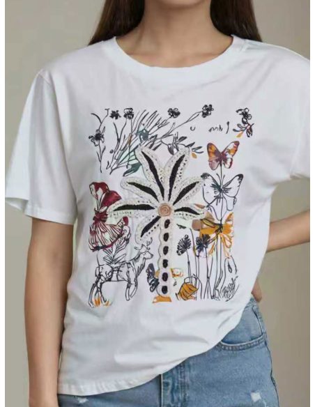 T-Shirt mit Pflanzen- und Schmetterlingsmuster