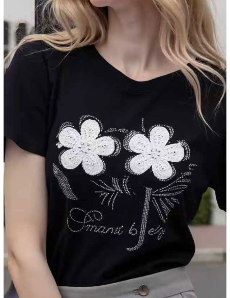 T-shirt à fleurs en strass