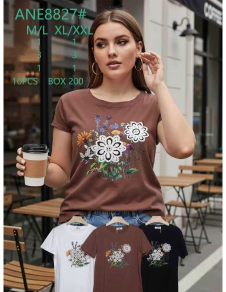 Multicolor floral t-shirt with appliqué