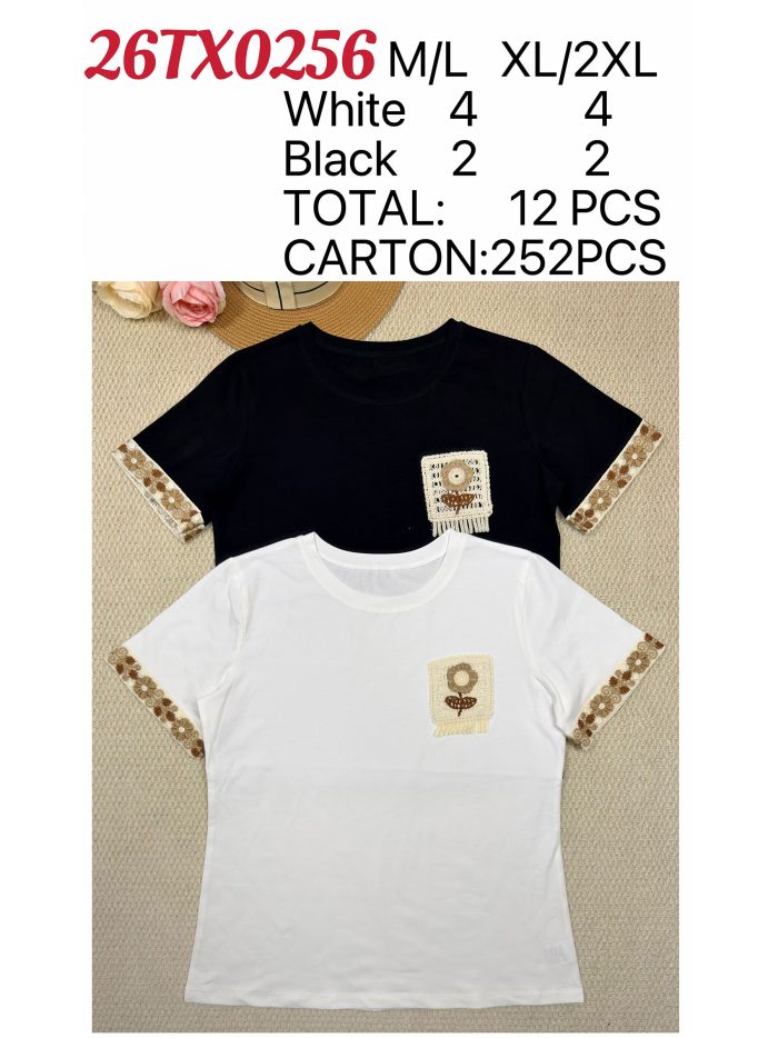 T-shirt bohème à poche et bordure brodée