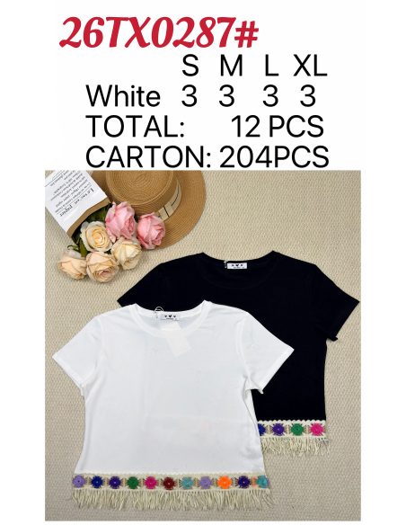 Camiseta flecos y bordado multicolor