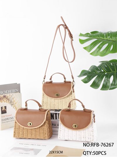 Bolso de mano de rafia con solapa efecto piel redondeada 2