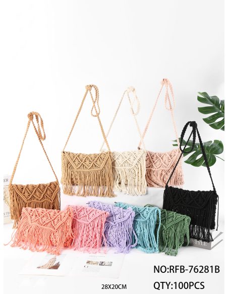 Borsa a tracolla in macramè con frange